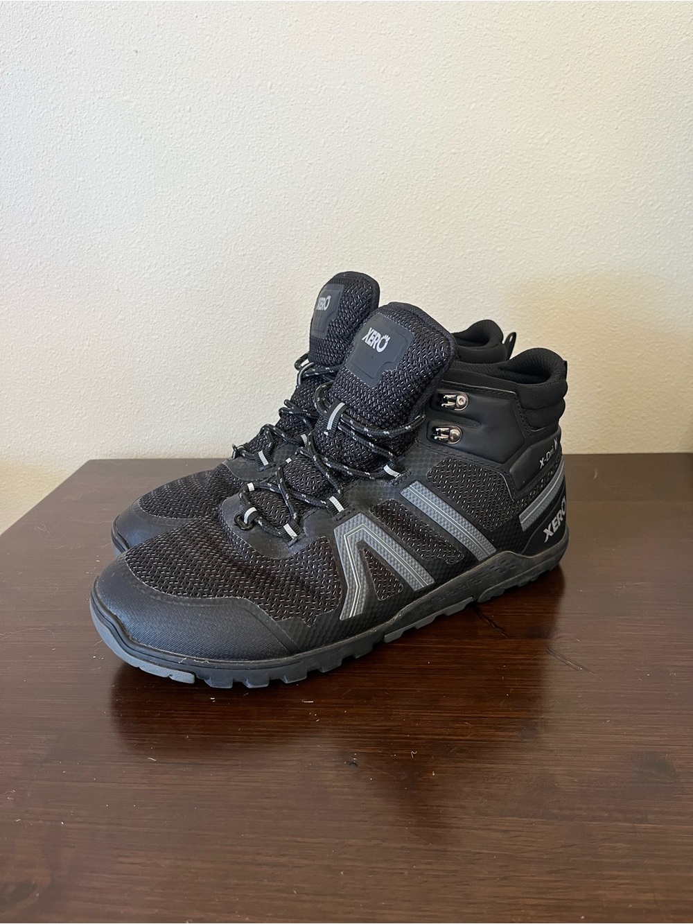 Xero Shoes Black  Xcursion Fusion Hiking Boots - Men's Size 10